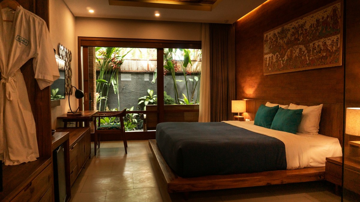 Lantern Court Downtown — Skyline Deluxe Room, Dubai